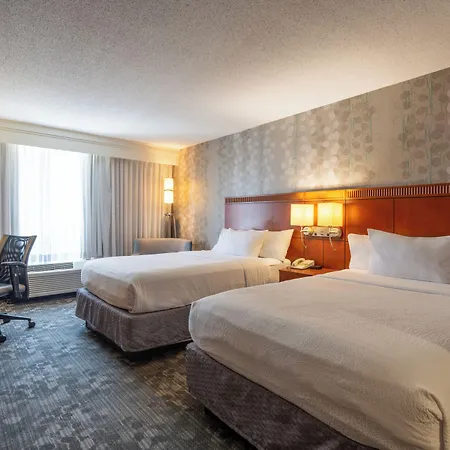 Courtyard By Marriott Nashua-3